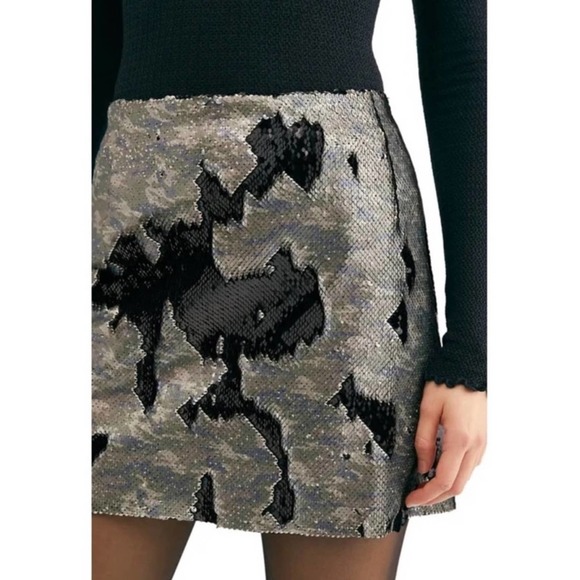 Free People Dresses & Skirts - Free People Sequin Night Out Mini Skirt